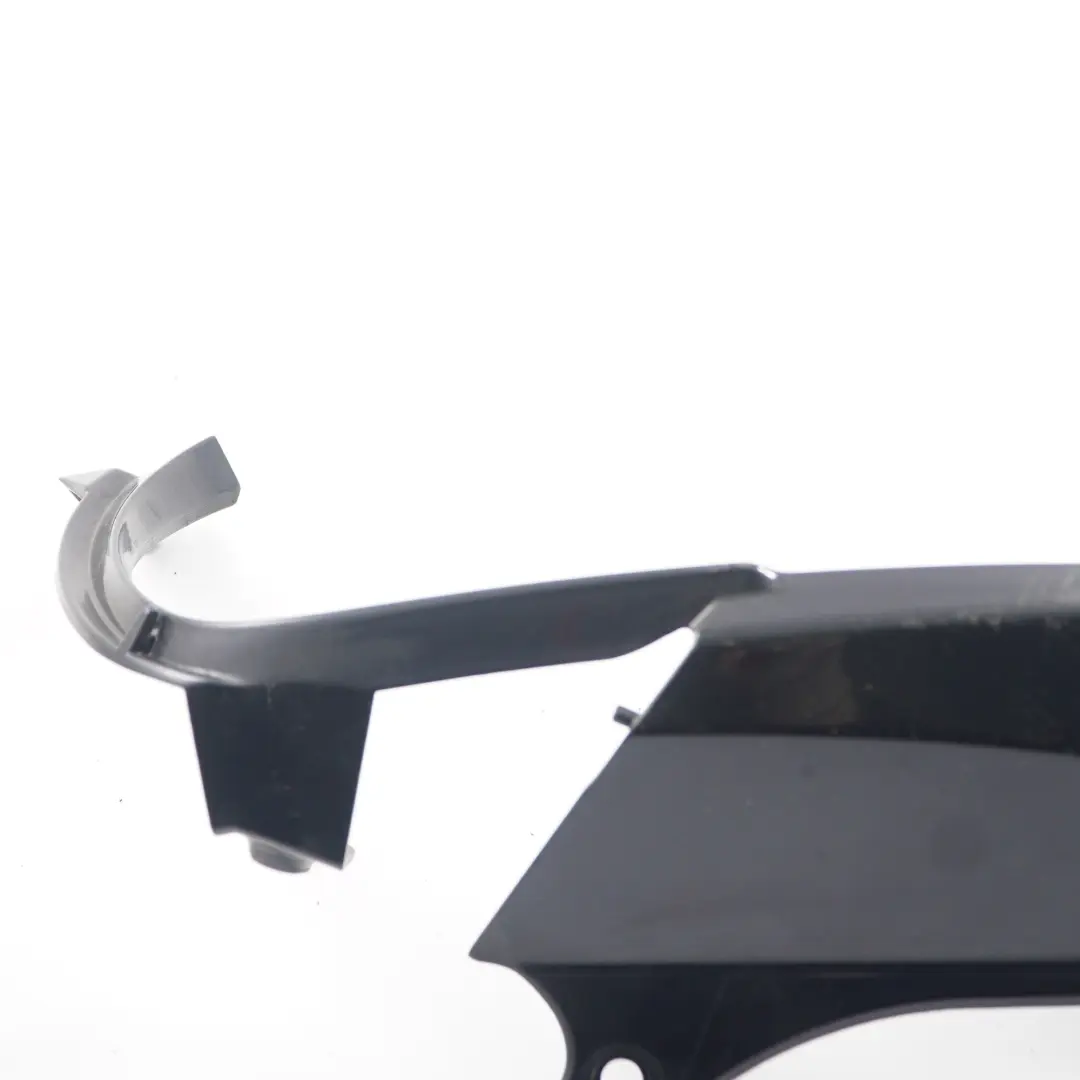 Ramka Lampy Prawy Tył Monacoblau Niebieski Metalik - A35 do BMW Z4 E85 o numerze 0033350 BMW Z4 E85 Ramka Lampy Prawy Tył Monacoblau Niebieski Metalik - A35 - SKU 0033350-MB - Numer Części 0033350