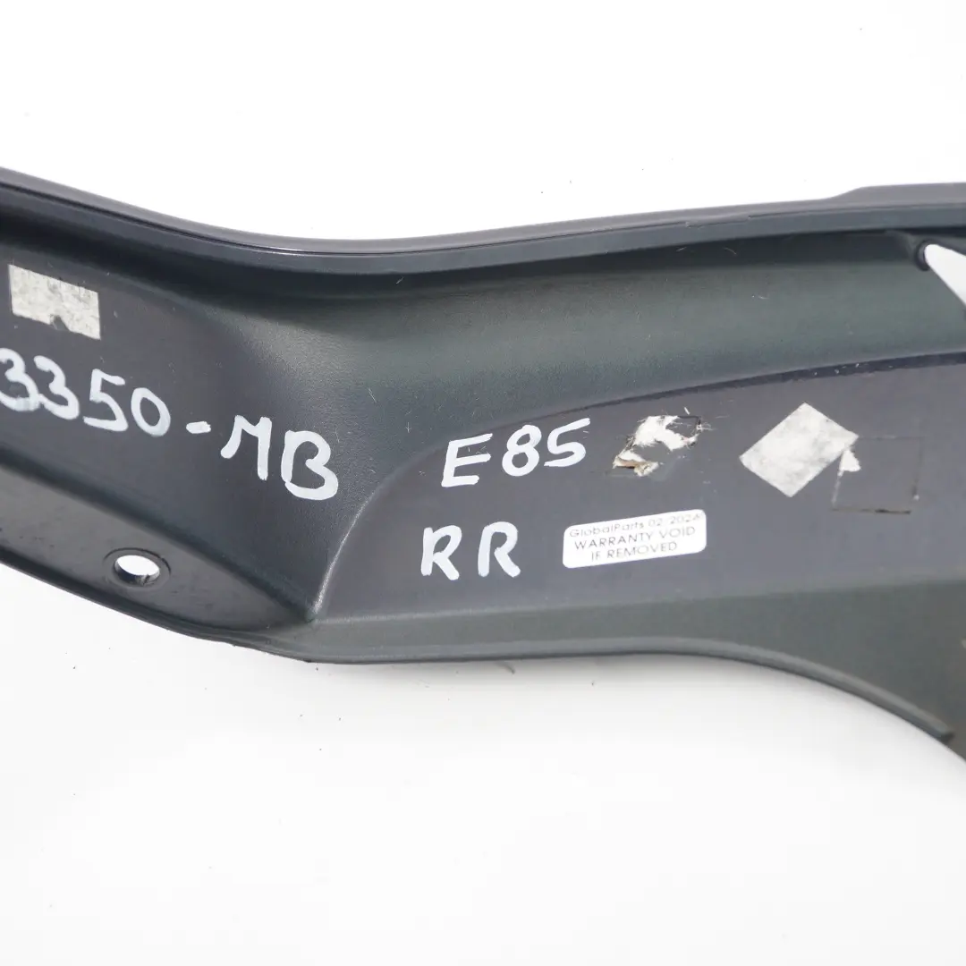 Ramka Lampy Prawy Tył Monacoblau Niebieski Metalik - A35 do BMW Z4 E85 o numerze 0033350 BMW Z4 E85 Ramka Lampy Prawy Tył Monacoblau Niebieski Metalik - A35 - SKU 0033350-MB - Numer Części 0033350