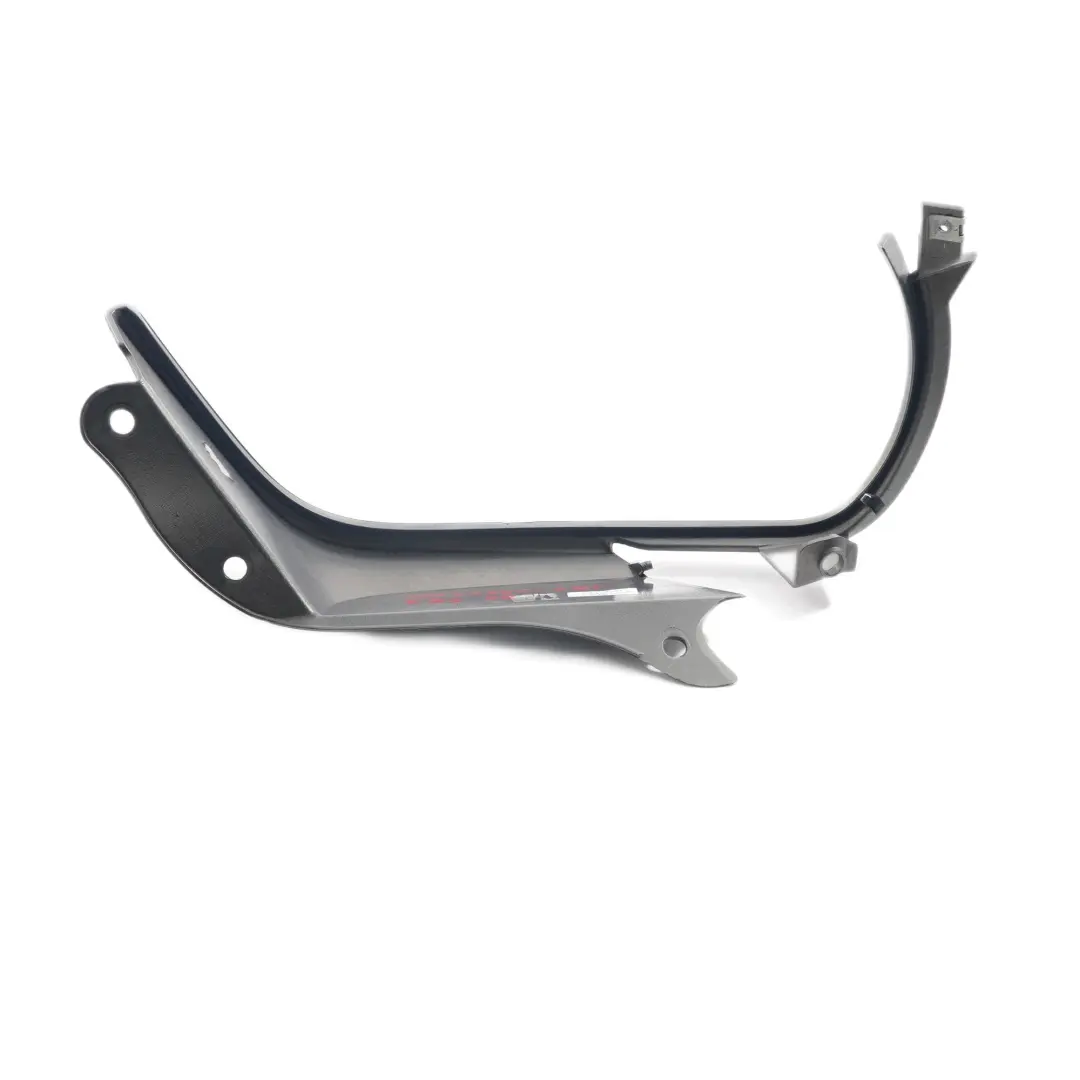 Cubierta Panel Recorte Trasero Derecho Marco Ligero Stratus - 440 para BMW Z4 E85 con número de pieza 0033350 BMW Z4 E85 Cubierta Panel Recorte Trasero Derecho Marco Ligero Stratus - 440 - SKU 0033350-SRT - Número de pieza 0033350