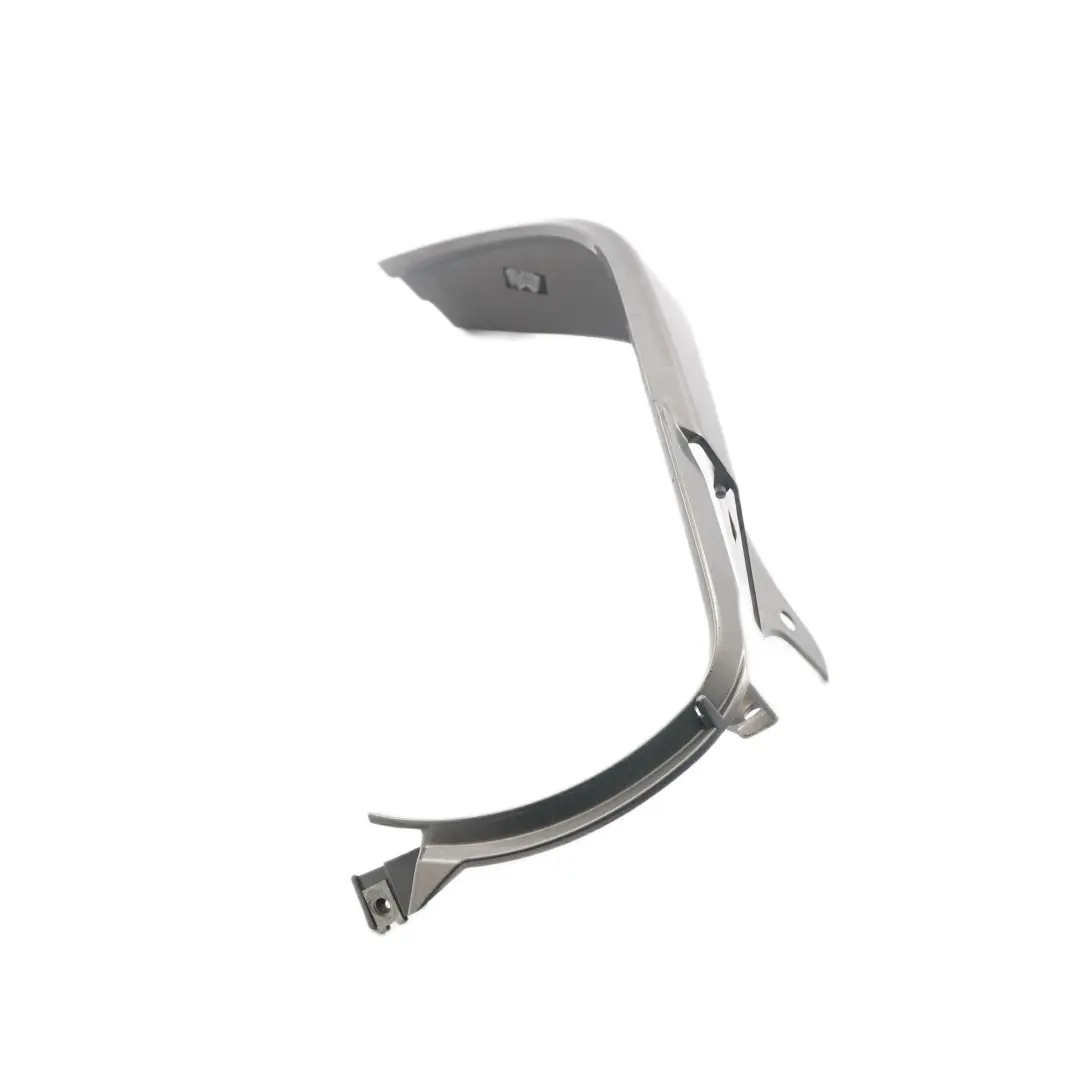 Cadre Lumineux Panneau d'Habillage Arrière Droit Stratus Pearl - 440 pour BMW Z4 E85 à propos du numéro de pièce 0033350 BMW Z4 E85 Cadre Lumineux Panneau d'Habillage Arrière Droit Stratus Pearl - 440 - SKU 0033350-SRT - Numéro de pièce 0033350