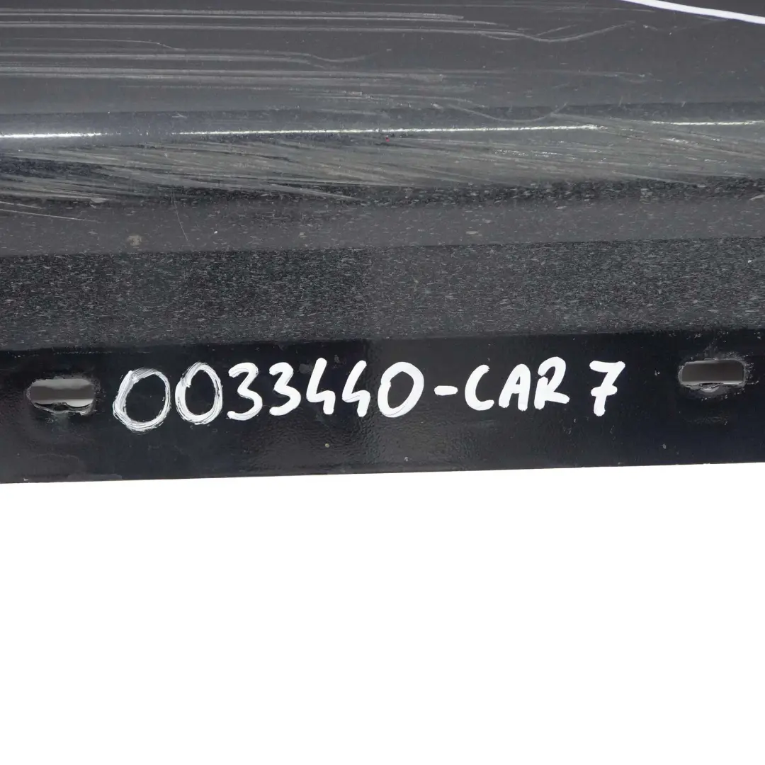 Gonna Laterale Destra Carbonschwarz Black 416 per BMW E90 E91 M Sport con numero di parte 0033440 BMW E90 E91 M Sport Gonna Laterale Destra Carbonschwarz Black 416 - SKU 0033440-CAR7 - Numero di parte 0033440