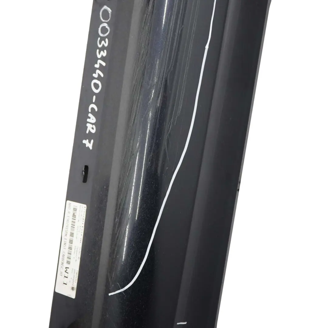 Gonna Laterale Destra Carbonschwarz Black 416 per BMW E90 E91 M Sport con numero di parte 0033440 BMW E90 E91 M Sport Gonna Laterale Destra Carbonschwarz Black 416 - SKU 0033440-CAR7 - Numero di parte 0033440