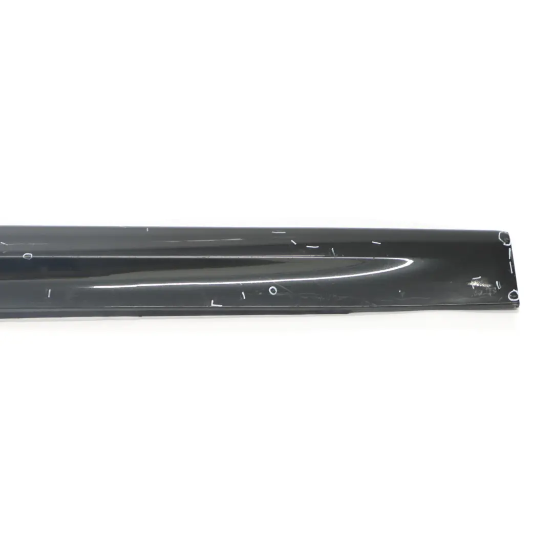 BMW E90 E91 Faldón lateral M Sport Sill Strip Izquierdo Negro Zafiro Metálico - SKU 0033441-BS - Número de pieza 0033441