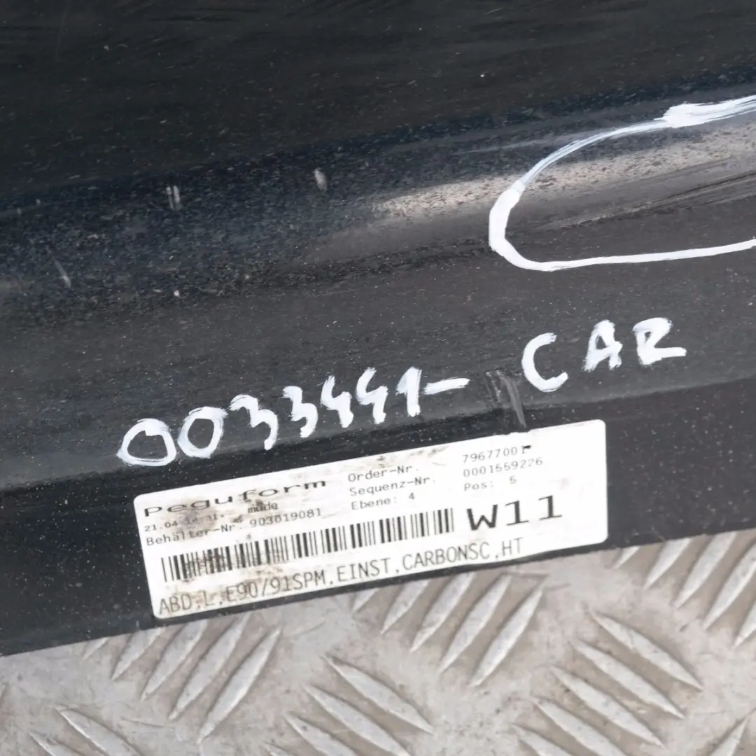 Schwellerleiste Blende Schweller links Carbonschwarz - 416 für BMW 3 E90 E91 M Sport mit Teilenummer 33441 BMW 3 E90 E91 M Sport Schwellerleiste Blende Schweller links Carbonschwarz - 416 - SKU 0033441-CAR - Teilenummer 33441
