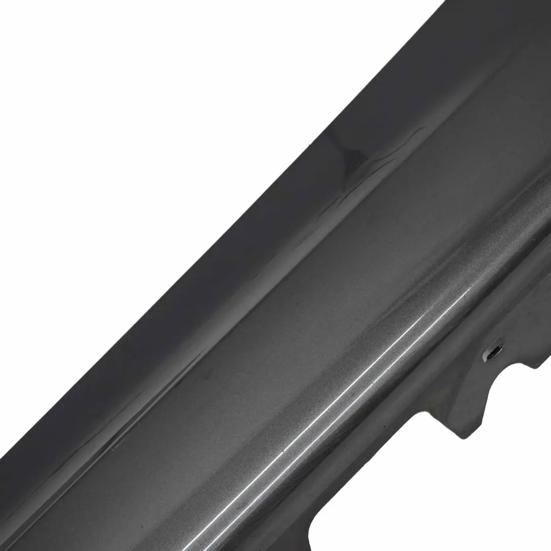 Sill Strip Side Skirt Sinistra Sparkling Graphite - A22 per BMW E90 E91 M Sport con numero di parte 0033441 BMW E90 E91 M Sport Sill Strip Side Skirt Sinistra Sparkling Graphite - A22 - SKU 0033441-SG1 - Numero di parte 0033441