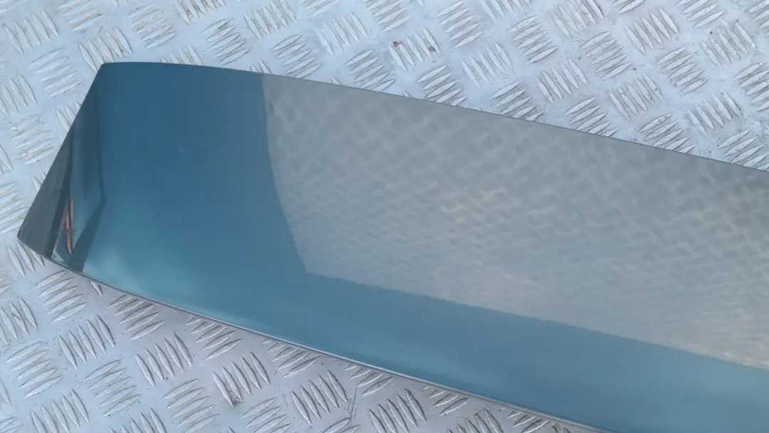 Spoiler de techo del maletero trasero TASMAN GREEN METALLIC para BMW E91 LCI con número de pieza 0033470 BMW E91 LCI Spoiler de techo del maletero trasero TASMAN GREEN METALLIC - SKU 0033470-TAS - Número de pieza 0033470