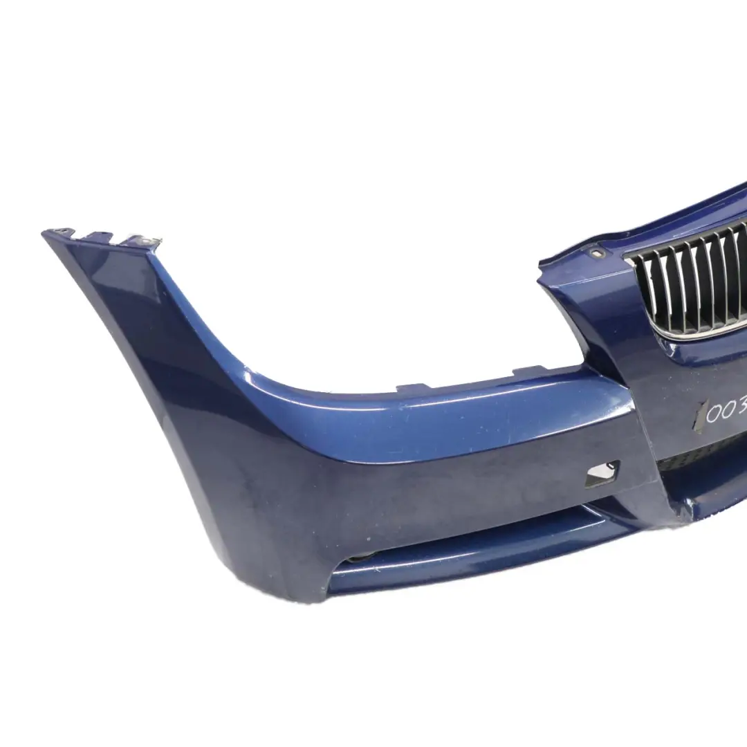 Zderzak Przedni M-Pakiet Le Mans Blau Niebieski Metalik - 381 do BMW E90 o numerze 0033536 BMW E90 Zderzak Przedni M-Pakiet Le Mans Blau Niebieski Metalik - 381 - SKU 0033536-LMB - Numer Części 0033536