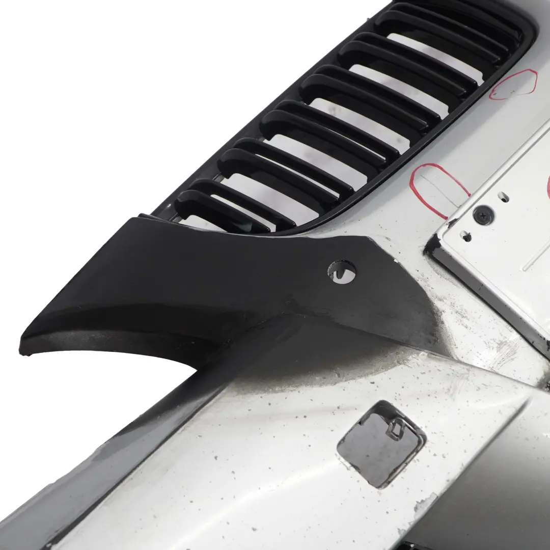 Paket Stossfänger Vorn Titansilber Titan Silber - 354 für BMW E90 E91 M Sport mit Teilenummer 0033537 BMW E90 E91 M Sport Paket Stossfänger Vorn Titansilber Titan Silber - 354 - SKU 0033537-TS - Teilenummer 0033537