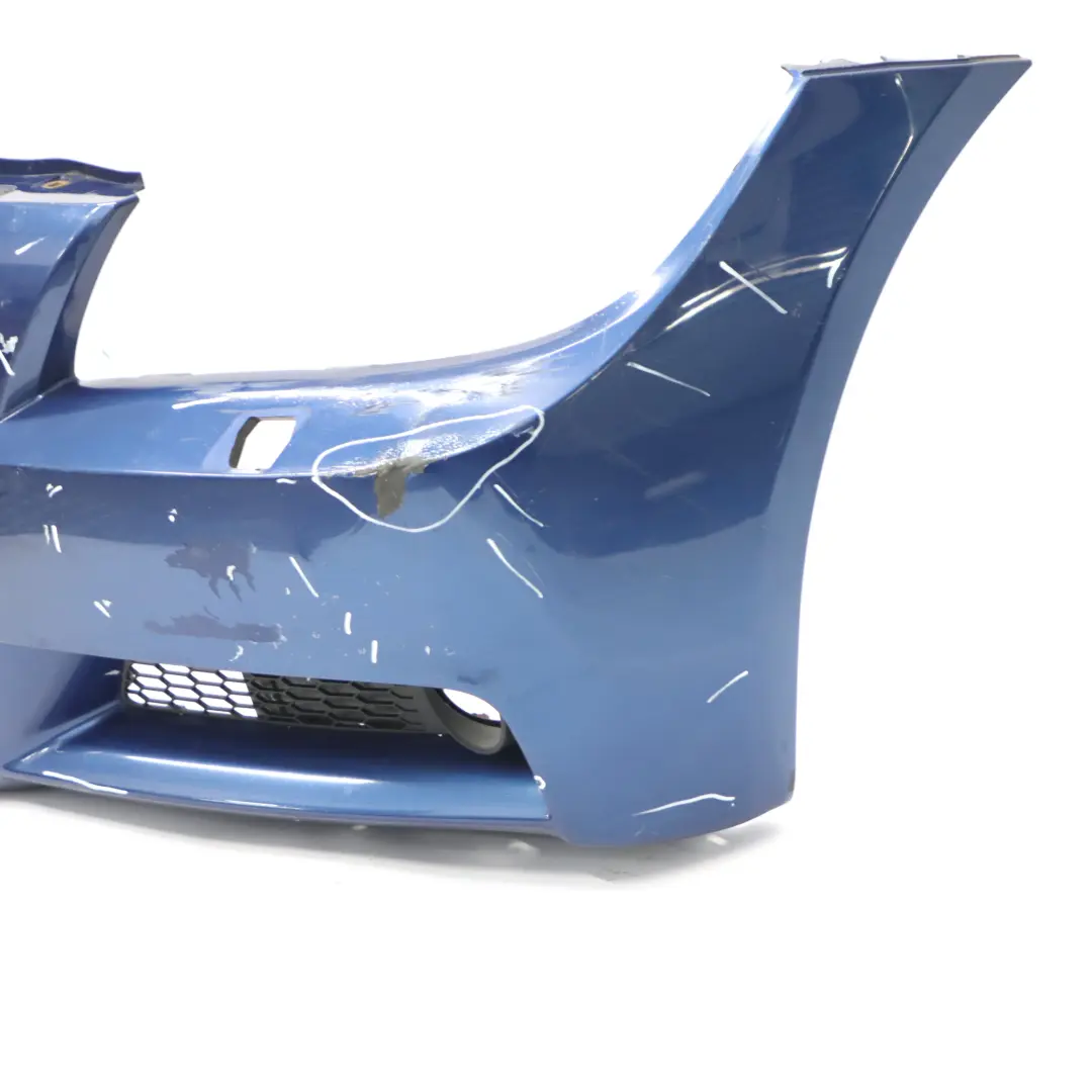 Zderzak Przedni M-Pakiet Le Mans Blau Metalik - 381 do BMW E90 E91 o numerze 0033538 BMW E90 E91 Zderzak Przedni M-Pakiet Le Mans Blau Metalik - 381 - SKU 0033538-LMB - Numer Części 0033538