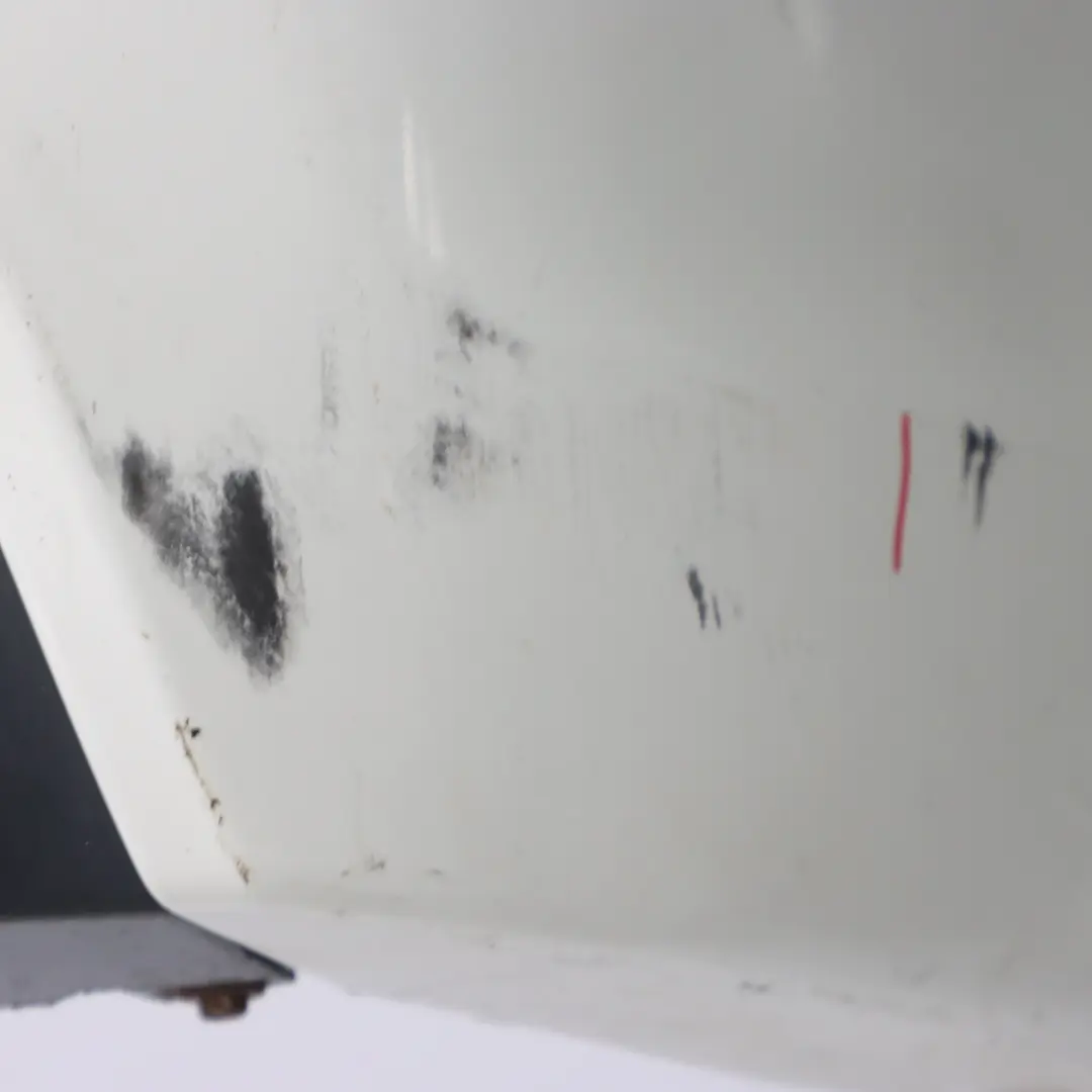 Zderzak Tylny M-Pakiet PDC Alpinweiss 3 Biały - 300 do BMW E90 o numerze 0033541 BMW E90 Zderzak Tylny M-Pakiet PDC Alpinweiss 3 Biały - 300 - SKU 0033541-AW3 - Numer Części 0033541