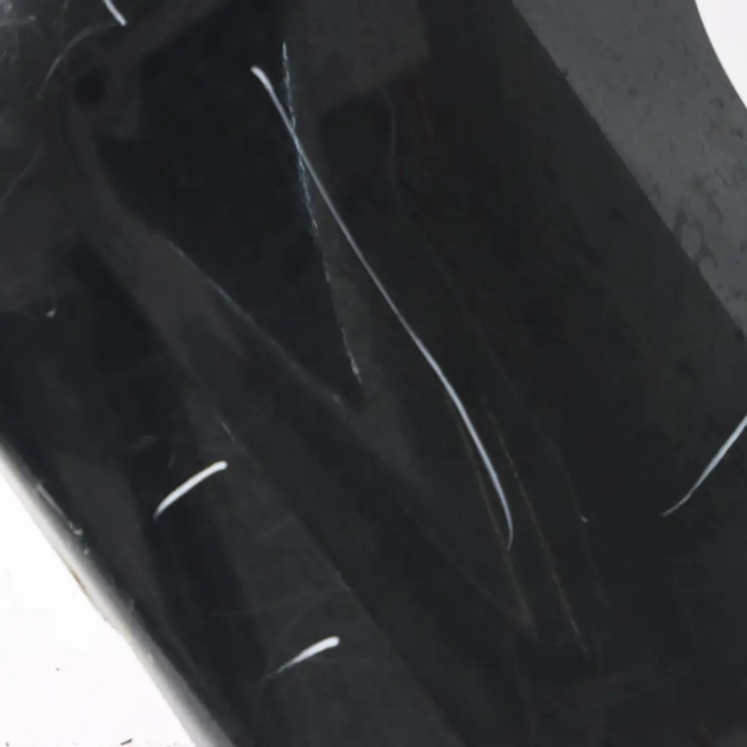 Zderzak Tylny PDC M-Pakiet Black Sapphire Czarny Metalik - 475 do BMW E90 o numerze 0033541 BMW E90 Zderzak Tylny PDC M-Pakiet Black Sapphire Czarny Metalik - 475 - SKU 0033541-BS - Numer Części 0033541