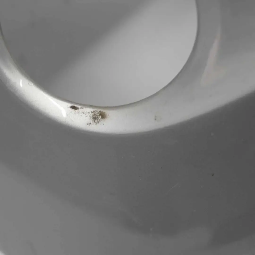 Zderzak Przedni M Sport Titansilber do BMW E81 E87 o numerze 0033550 BMW E81 E87 Zderzak Przedni M Sport Titansilber - SKU 0033550-TS1 - Numer Części 0033550