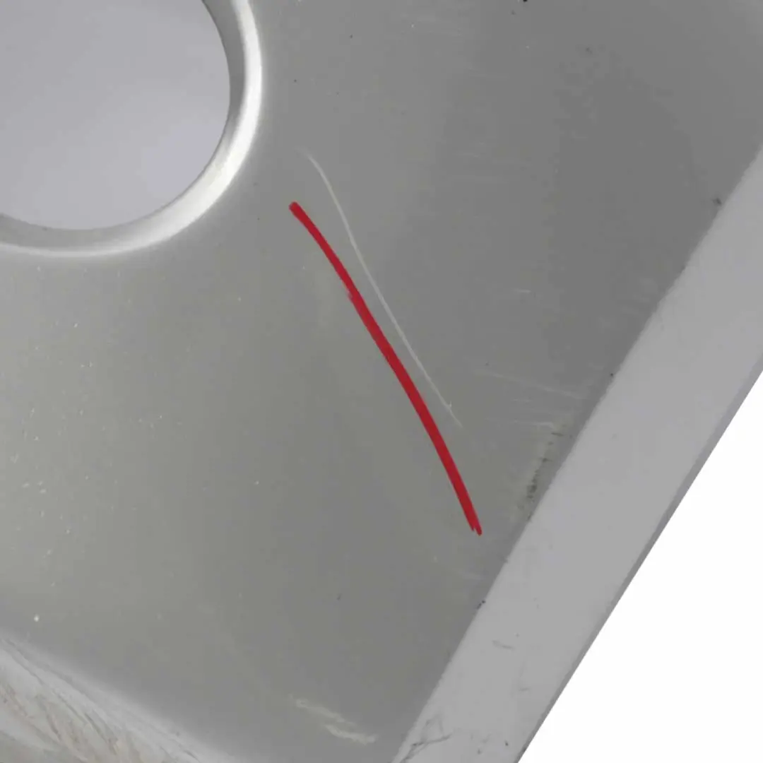 Zderzak Przedni M Sport Titansilber do BMW E81 E87 o numerze 0033550 BMW E81 E87 Zderzak Przedni M Sport Titansilber - SKU 0033550-TS - Numer Części 0033550