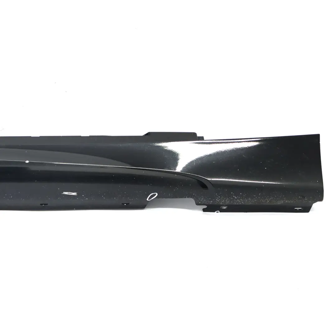 BMW E87 LCI M Sport Sill Strip Faldón Lateral Derecho Negro Zafiro 475 - SKU 0033556-BS - Número de pieza 0033556