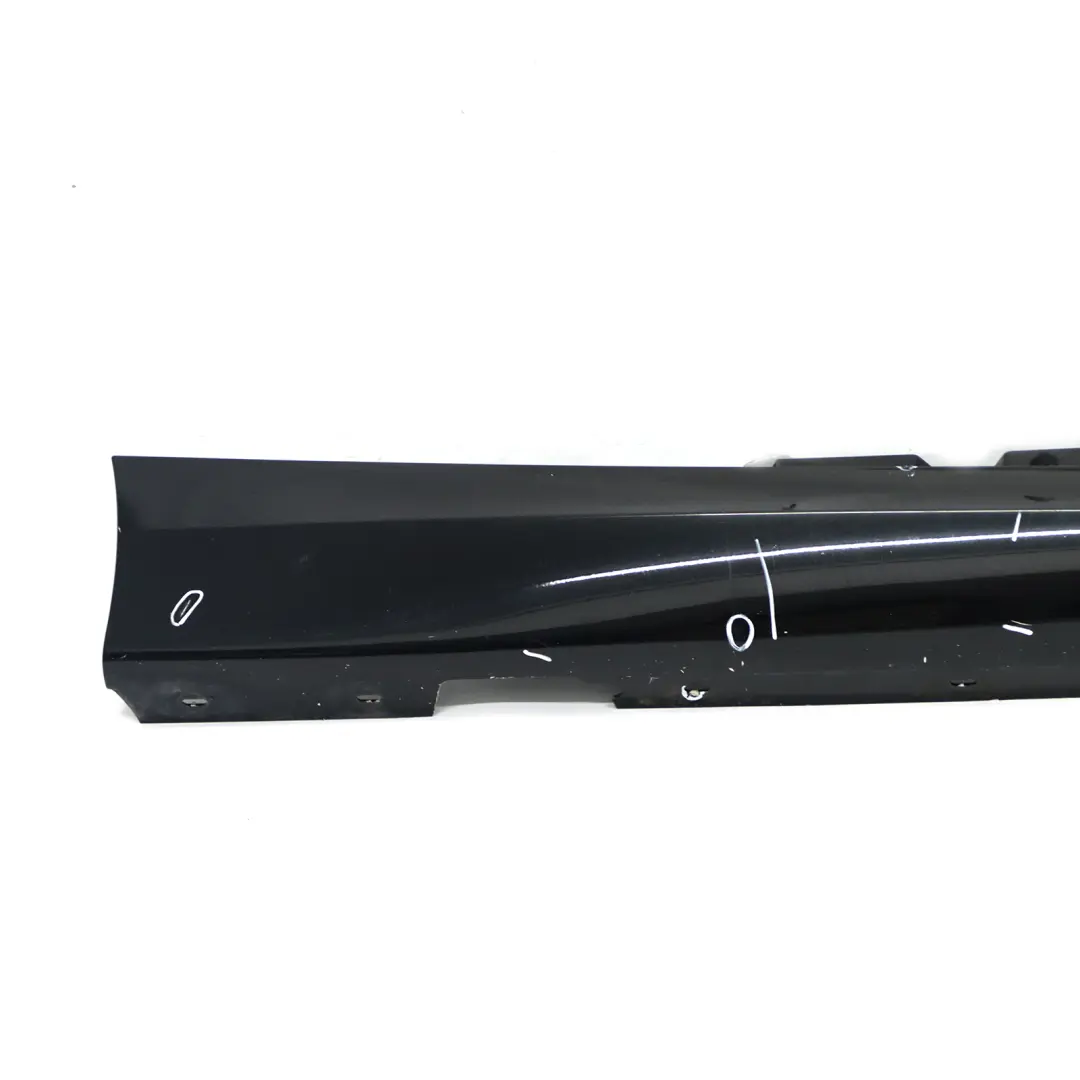 BMW E87 LCI M Sport Sill Strip Faldón Lateral Derecho Negro Zafiro 475 - SKU 0033556-BS - Número de pieza 0033556