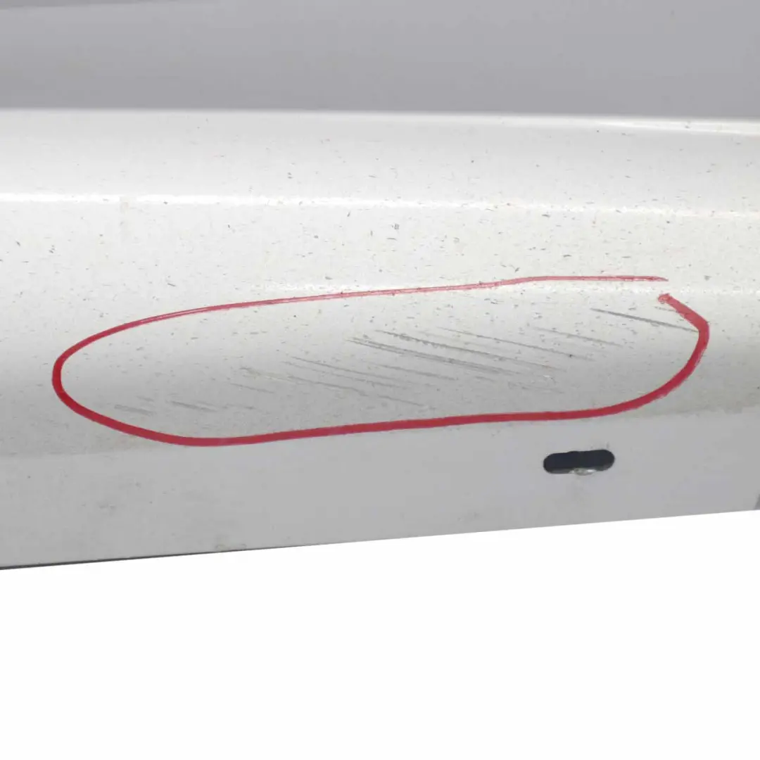 Sill Strip Faldon Lateral Derecho Titansilber Plata - 354 para BMW E87 M Sport con número de pieza 0033556 BMW E87 M Sport Sill Strip Faldon Lateral Derecho Titansilber Plata - 354 - SKU 0033556-TS1 - Número de pieza 0033556