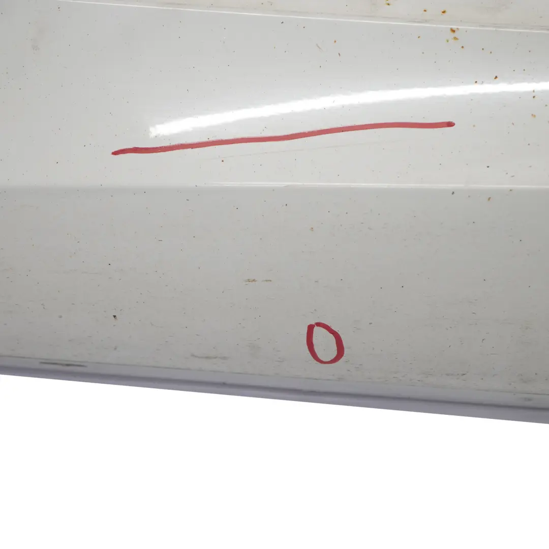 Bande M Sport Gauche Alpinweiss Blanc Alpin - 300 pour BMW E87 à propos du numéro de pièce 0033557 BMW E87 Bande M Sport Gauche Alpinweiss Blanc Alpin - 300 - SKU 0033557-AW2 - Numéro de pièce 0033557