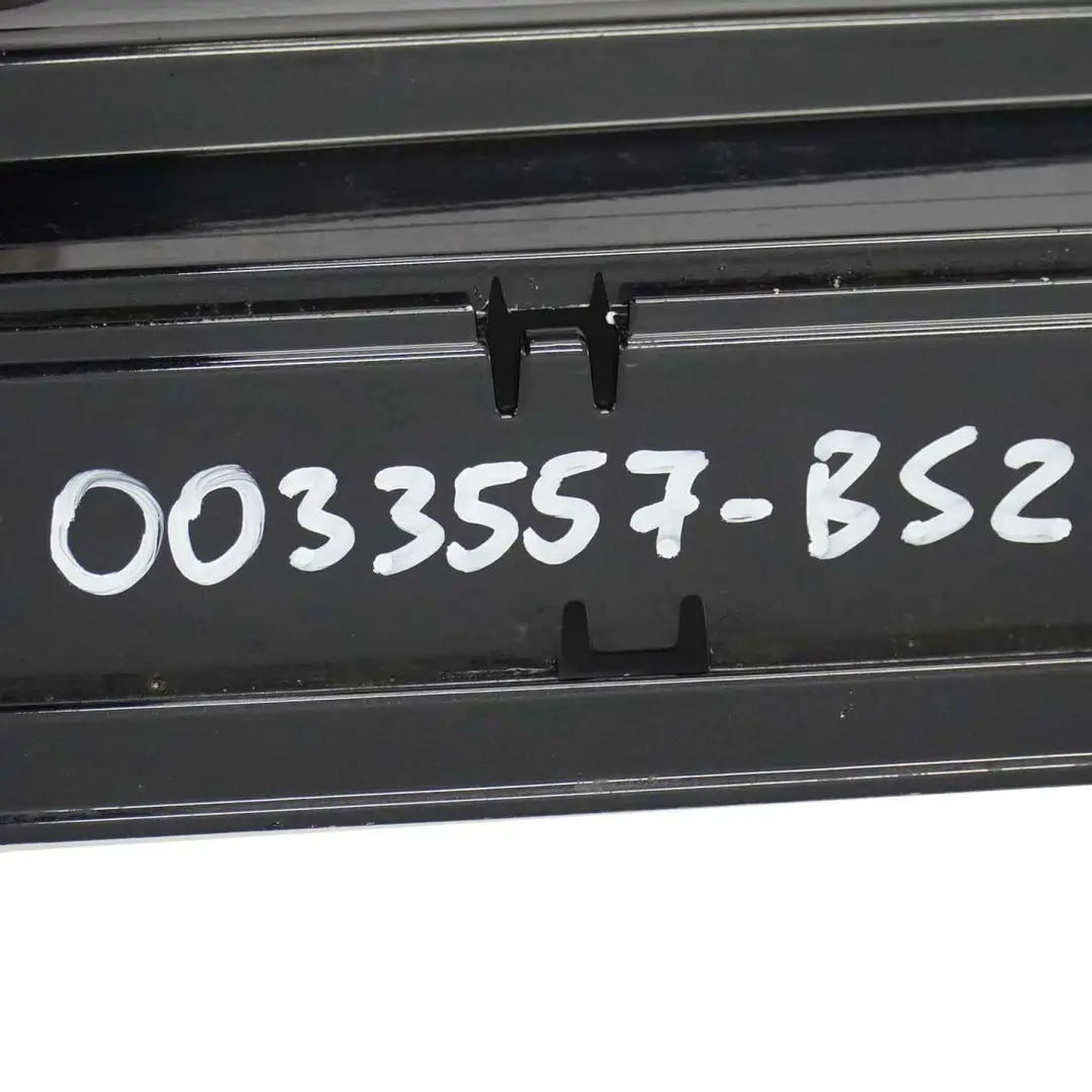 Listello Portiera Copertura Sinistra Black Sapphire Nero per BMW E87 M Sport con numero di parte 0033557 BMW E87 M Sport Listello Portiera Copertura Sinistra Black Sapphire Nero - SKU 0033557-BS2 - Numero di parte 0033557