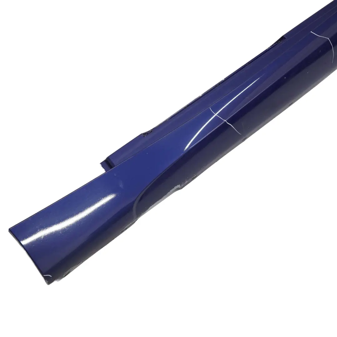 Bas de Porte Couverture Seuil A Gauche le Mans Bleu - 381 pour BMW E87 M Sport à propos du numéro de pièce 0033557 BMW E87 M Sport Bas de Porte Couverture Seuil A Gauche le Mans Bleu - 381 - SKU 0033557-LMB6 - Numéro de pièce 0033557