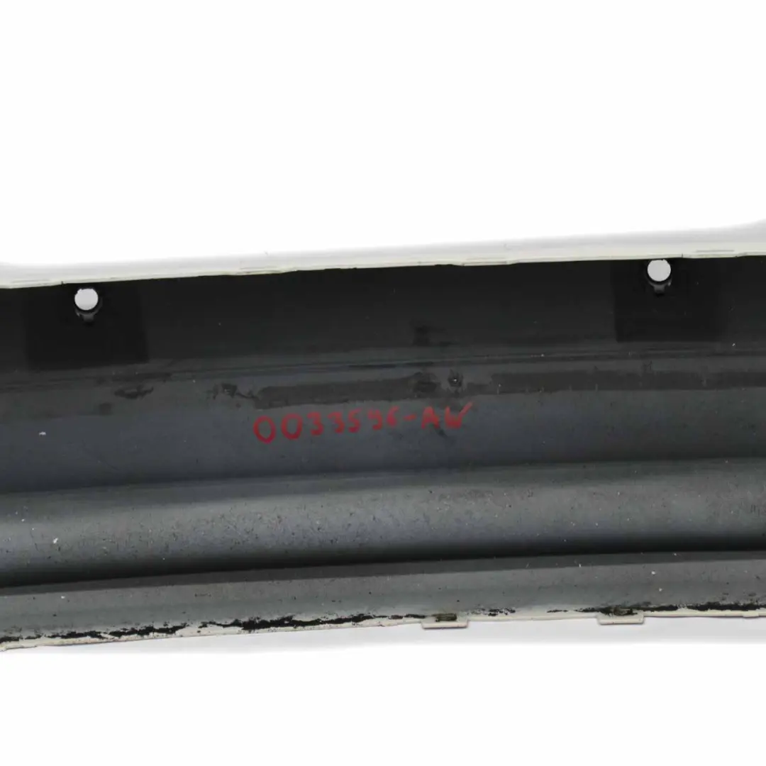 Zderzak Tylny PDC Alpinweiss 3 Biały - 300 do BMW E91 o numerze 0033596 BMW E91 Zderzak Tylny PDC Alpinweiss 3 Biały - 300 - SKU 0033596-AW - Numer Części 0033596