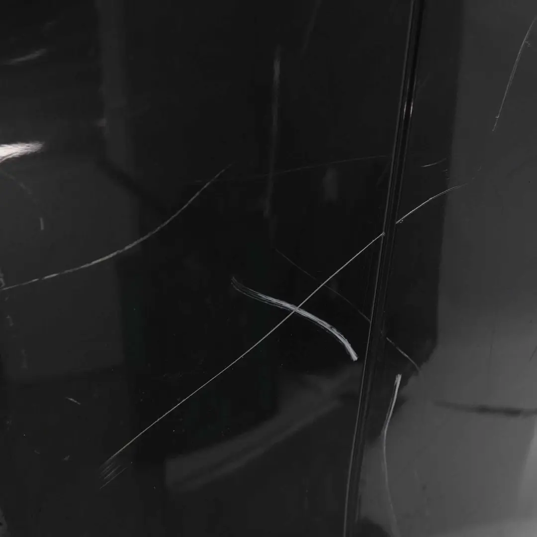 Zderzak Tylny Sparkling Graphite - A22 do BMW E91 o numerze 0033596 BMW E91 Zderzak Tylny Sparkling Graphite - A22 - SKU 0033596-SG3 - Numer Części 0033596