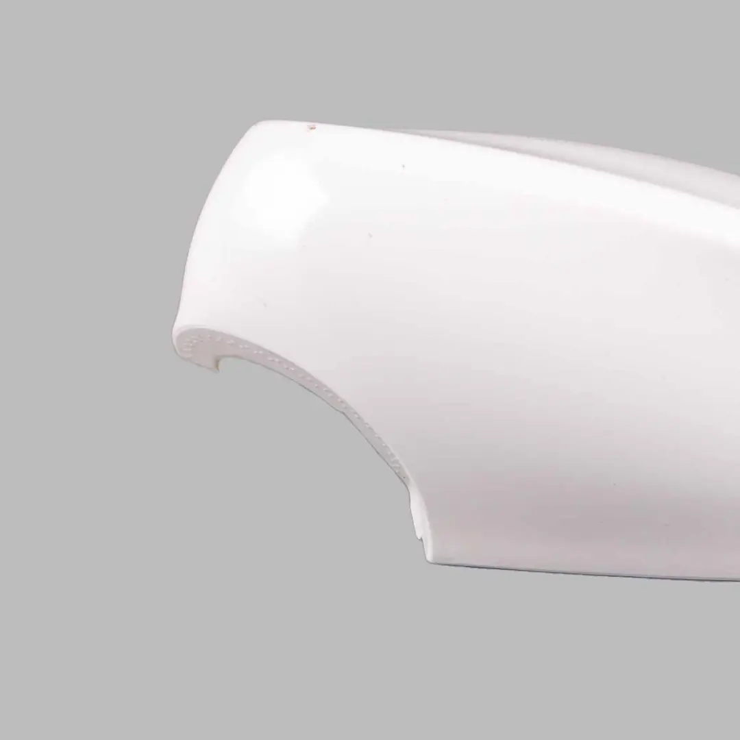 Tapa Izquierda Carcasa Espejo Retrovisor Alpinweiss Blanco 300 para BMW E92 E93 con número de pieza 0033793 BMW E92 E93 Tapa Izquierda Carcasa Espejo Retrovisor Alpinweiss Blanco 300 - SKU 0033793-AW1 - Número de pieza 0033793