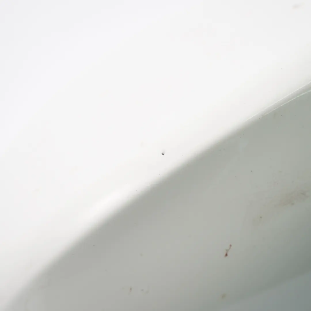 Osłona Obudowa Lusterka Prawa Biała do BMW E92 E93 o numerze 0033794 BMW E92 E93 Osłona Obudowa Lusterka Prawa Biała - SKU 0033794-AW - Numer Części 0033794