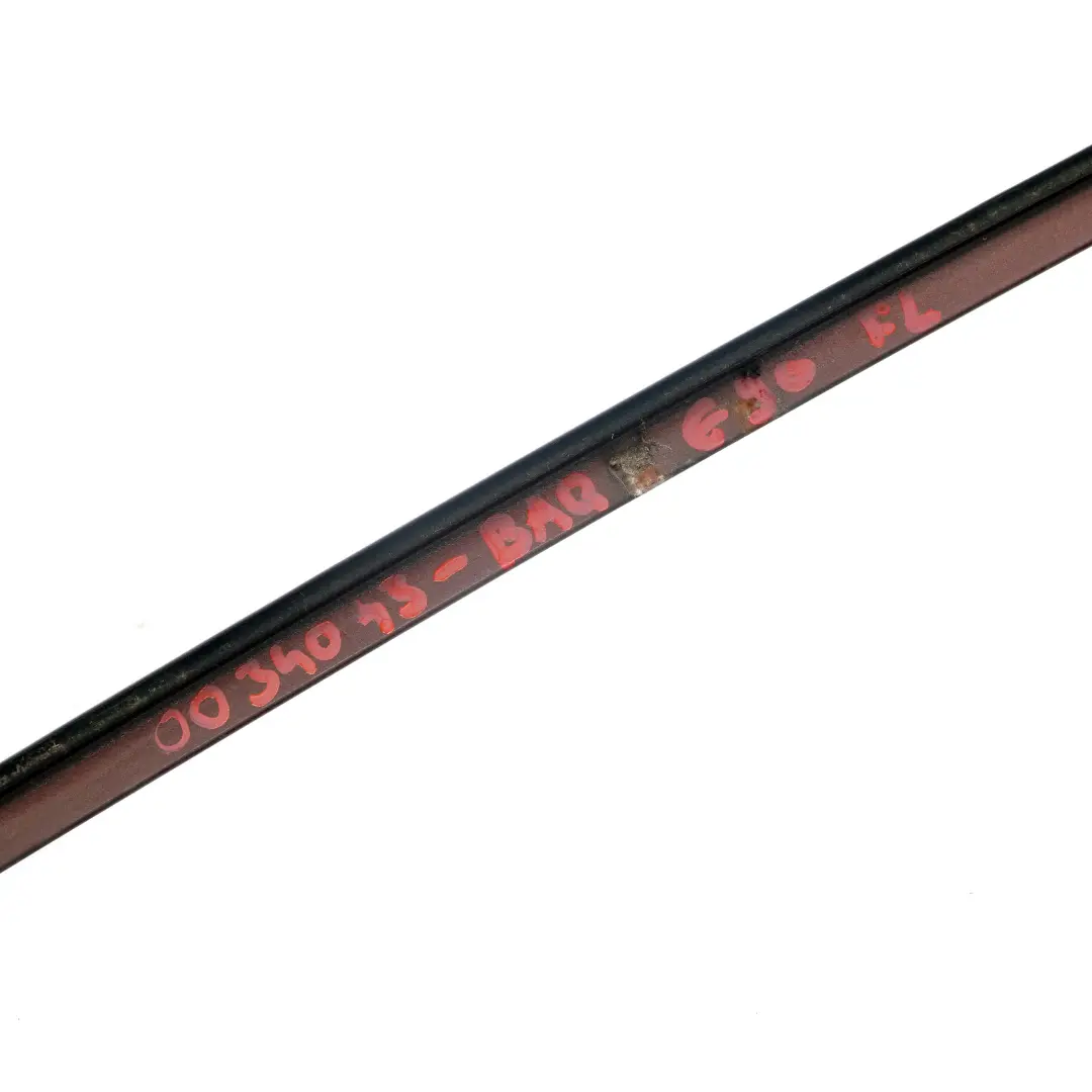 BMW E90 E91 Enjoliveur de pare-brise Exterieur Gauche Rouge Barriquerot A41 - SKU 0034043-BAQ1 - Numéro de pièce 0034043
