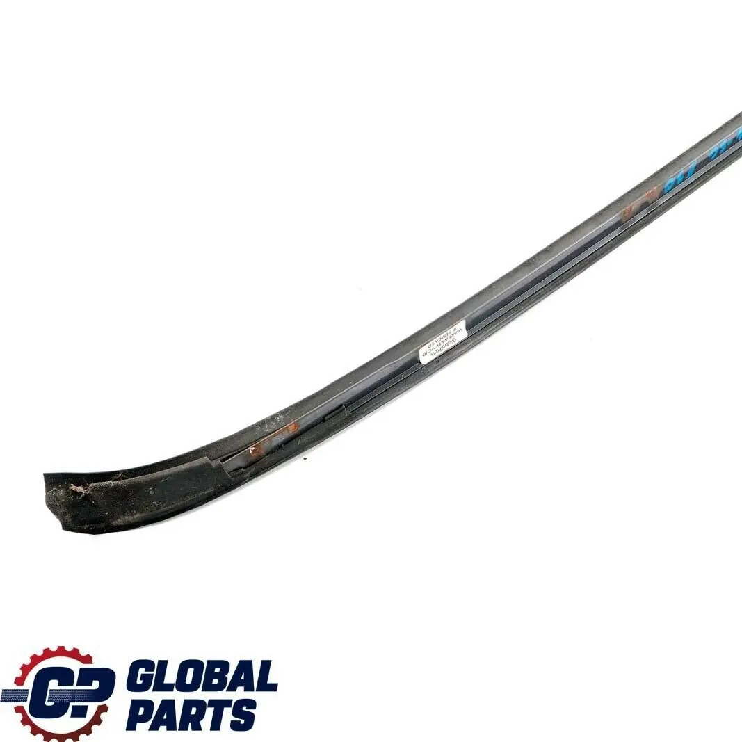BMW E90 E91 parabrisas delantero derecho Cubierta De ajuste Sparkling Graphite - SKU 0034044-SG - Número de pieza 0034044