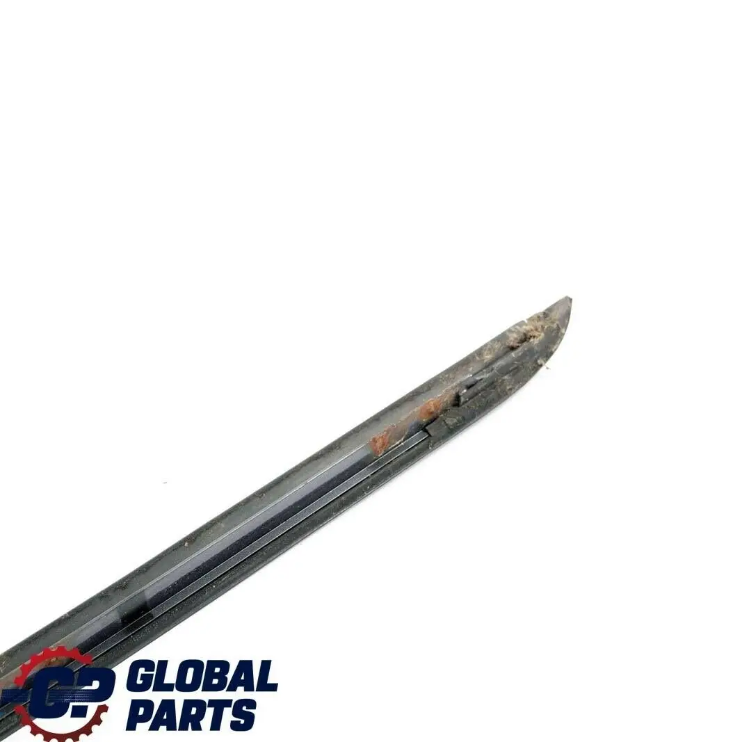 BMW E90 E91 parabrisas delantero derecho Cubierta De ajuste Sparkling Graphite - SKU 0034044-SG - Número de pieza 0034044