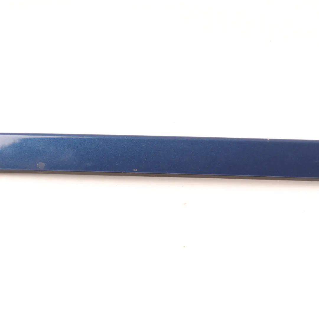 BMW E90 E91 LCI Windschutzscheiben-Zierleiste Vorne Rechts Le Mans Blau – 354 - SKU 0034044-LMB1 - Teilenummer 0034044