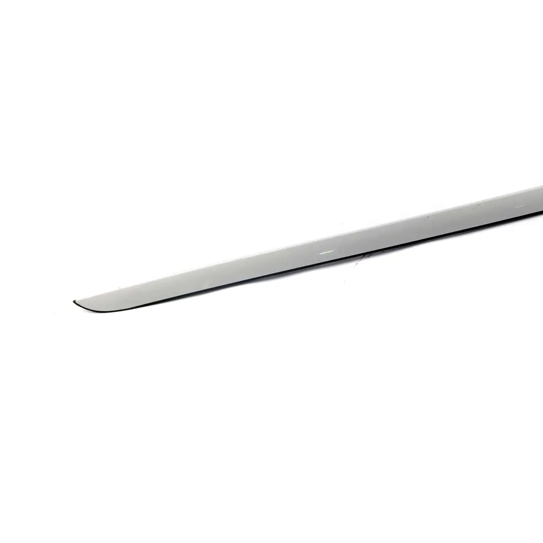 Listwa Szyby Drzwi Przednia Prawa Przód Prawy Srebrna do BMW E90 o numerze 0034044 BMW E90 Listwa Szyby Drzwi Przednia Prawa Przód Prawy Srebrna - SKU 0034044-TS - Numer Części 0034044
