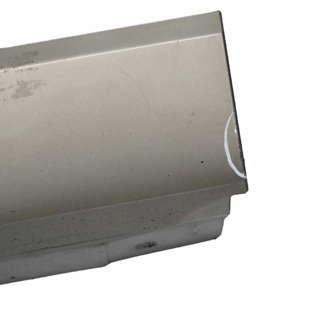 Faldon Lateral Derecho Platinbronze - A53 para BMW E92 E93 con número de pieza 0034058 BMW E92 E93 Faldon Lateral Derecho Platinbronze - A53 - SKU 0034058-PB1 - Número de pieza 0034058