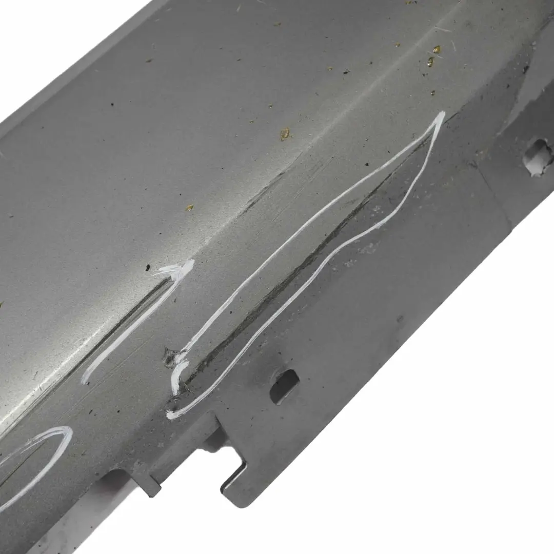 Faldon Lateral Derecho Sparkling Graphite - A22 para BMW E92 E93 con número de pieza 0034058 BMW E92 E93 Faldon Lateral Derecho Sparkling Graphite - A22 - SKU 0034058-SG2 - Número de pieza 0034058