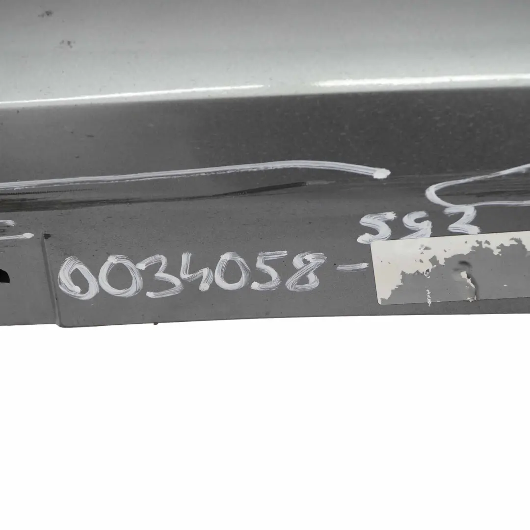 Faldon Lateral Derecho Sparkling Graphite - A22 para BMW E92 E93 con número de pieza 0034058 BMW E92 E93 Faldon Lateral Derecho Sparkling Graphite - A22 - SKU 0034058-SG2 - Número de pieza 0034058