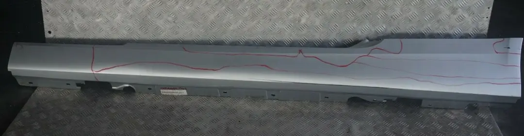 BMW E92 E93 2 Sill Strip Faldon Lateral Izquierdo Titansilber Plata - 354 - SKU 0034059-TS2 - Número de pieza 0034059