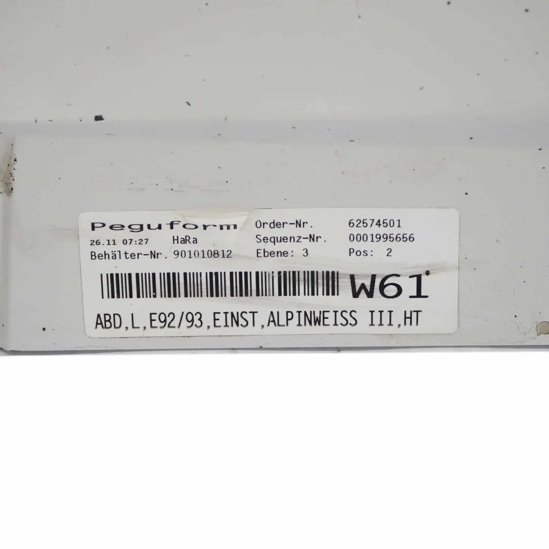 Minigonna laterale BMW E92 E93 Pannello di chiusura sinistro Alpinweiss - 300 per con numero di parte 0034059 Minigonna laterale BMW E92 E93 Pannello di chiusura sinistro Alpinweiss - 300 - SKU 0034059-AW - Numero di parte 0034059