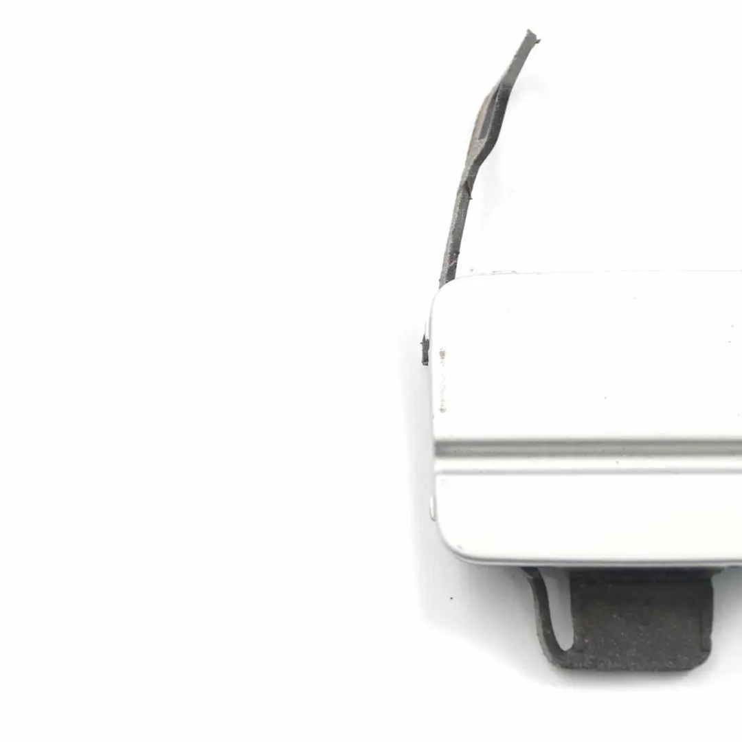 Flap Towing Eye Pare-Chocs Arrière Titansilber Silver 7116690 pour BMW E90 à propos du numéro de pièce 0034445 BMW E90 Flap Towing Eye Pare-Chocs Arrière Titansilber Silver 7116690 - SKU 0034445-TS - Numéro de pièce 0034445