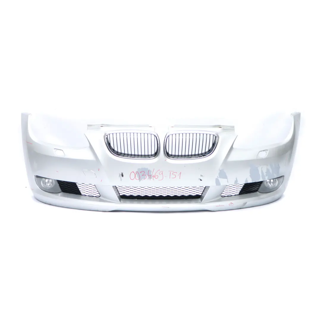Zderzak Przedni Titan Silver Srebrny Metalik - 354 do BMW E92 E93 o numerze 0034469 BMW E92 E93 Zderzak Przedni Titan Silver Srebrny Metalik - 354 - SKU 0034469-TS1 - Numer Części 0034469