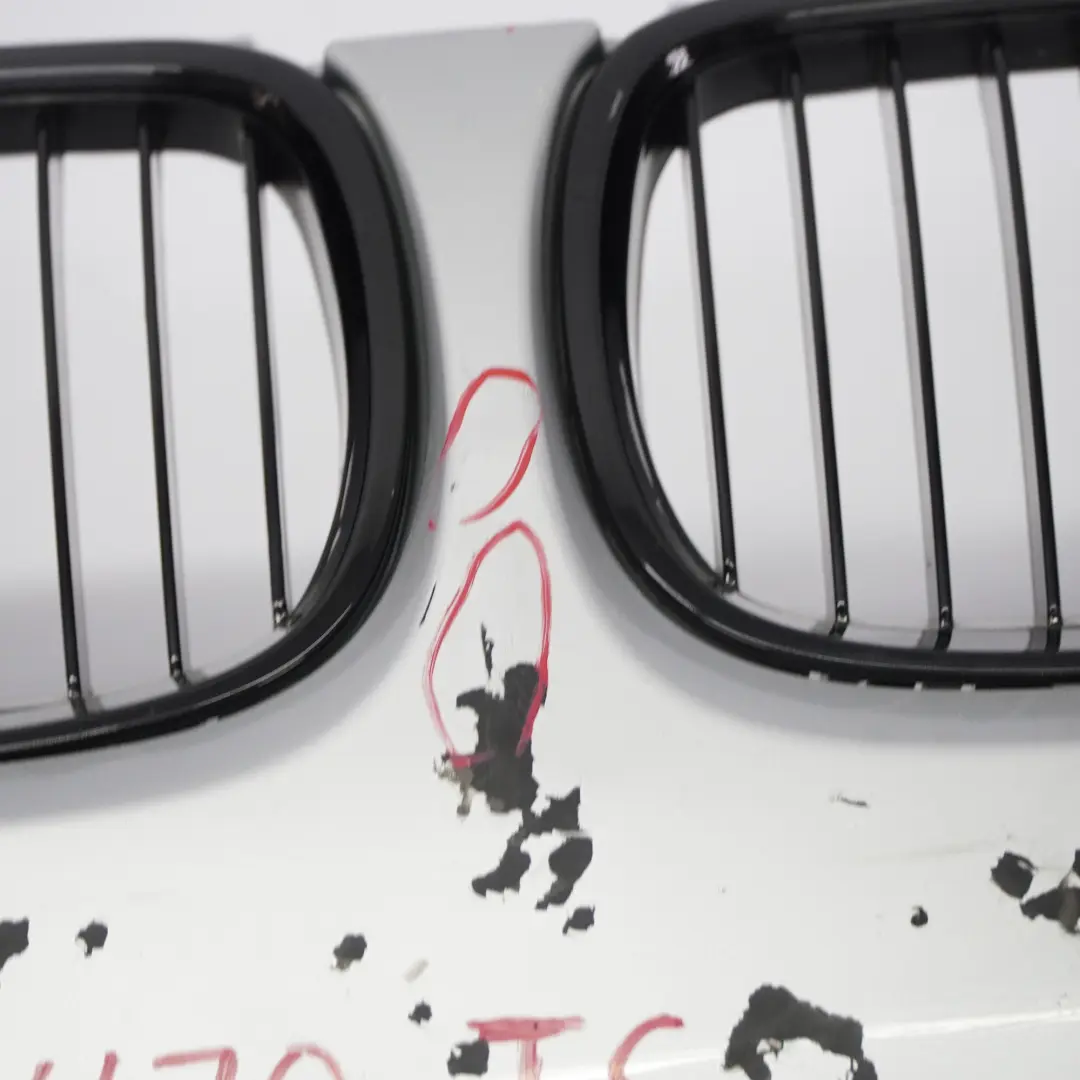 Zderzak Przedni M-Pakiet Titansilber Srebrny Metalik - 354 do BMW E92 E93 o numerze 0034470 BMW E92 E93 Zderzak Przedni M-Pakiet Titansilber Srebrny Metalik - 354 - SKU 0034470-TS - Numer Części 0034470