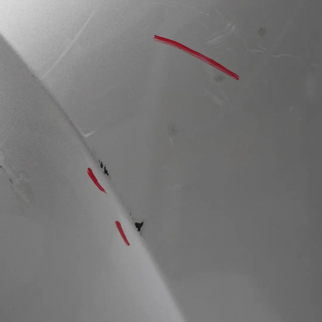 Zderzak Tylny PDC Titansilber - 354 do BMW E92 E93 o numerze 0034474 BMW E92 E93 Zderzak Tylny PDC Titansilber - 354 - SKU 0034474-TS8 - Numer Części 0034474