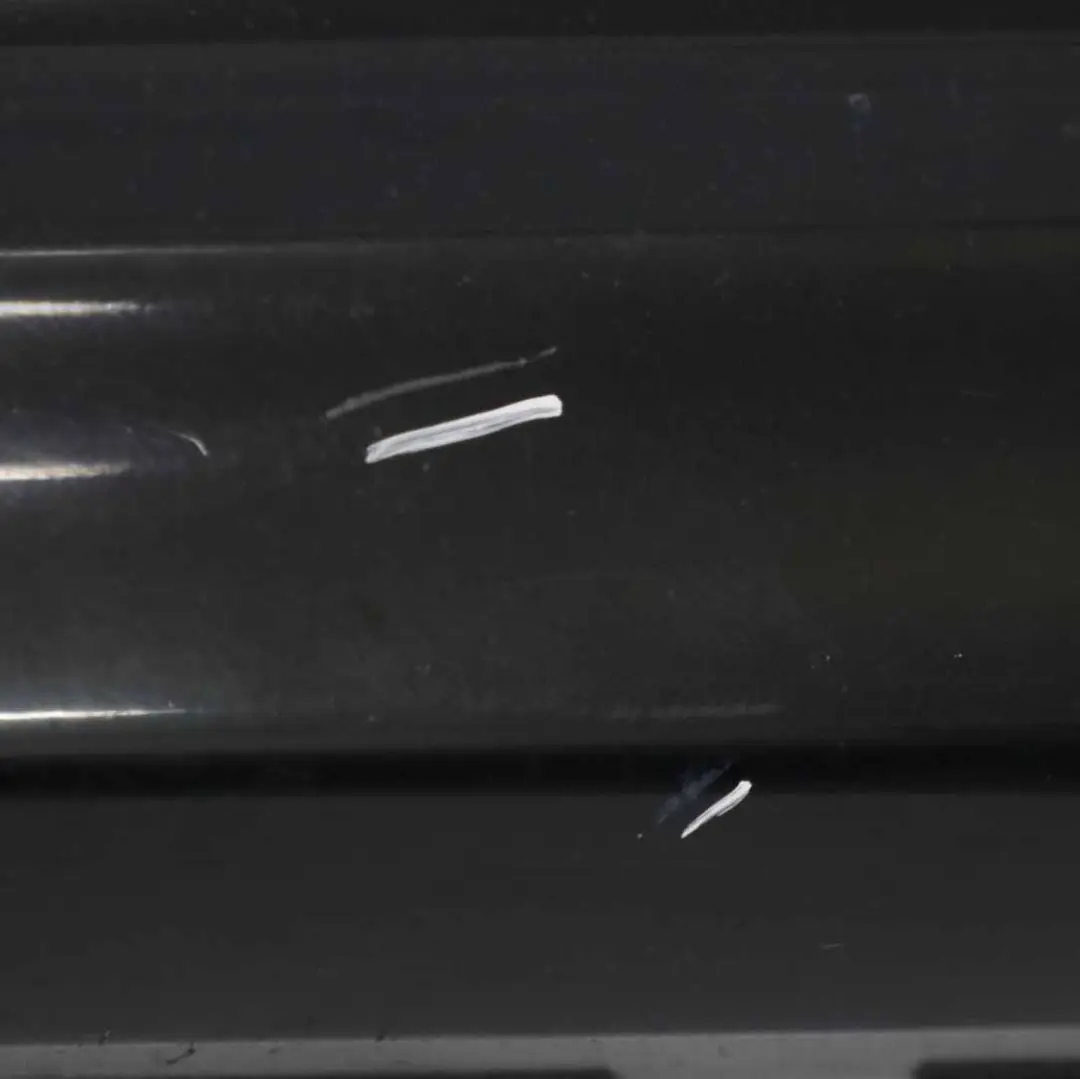 Seuil Panneau latérale d'habillage gauche Black Sapphire - 475 pour BMW E81 M Sport à propos du numéro de pièce 0034731 BMW E81 M Sport Seuil Panneau latérale d'habillage gauche Black Sapphire - 475 - SKU 0034731-BS3 - Numéro de pièce 0034731