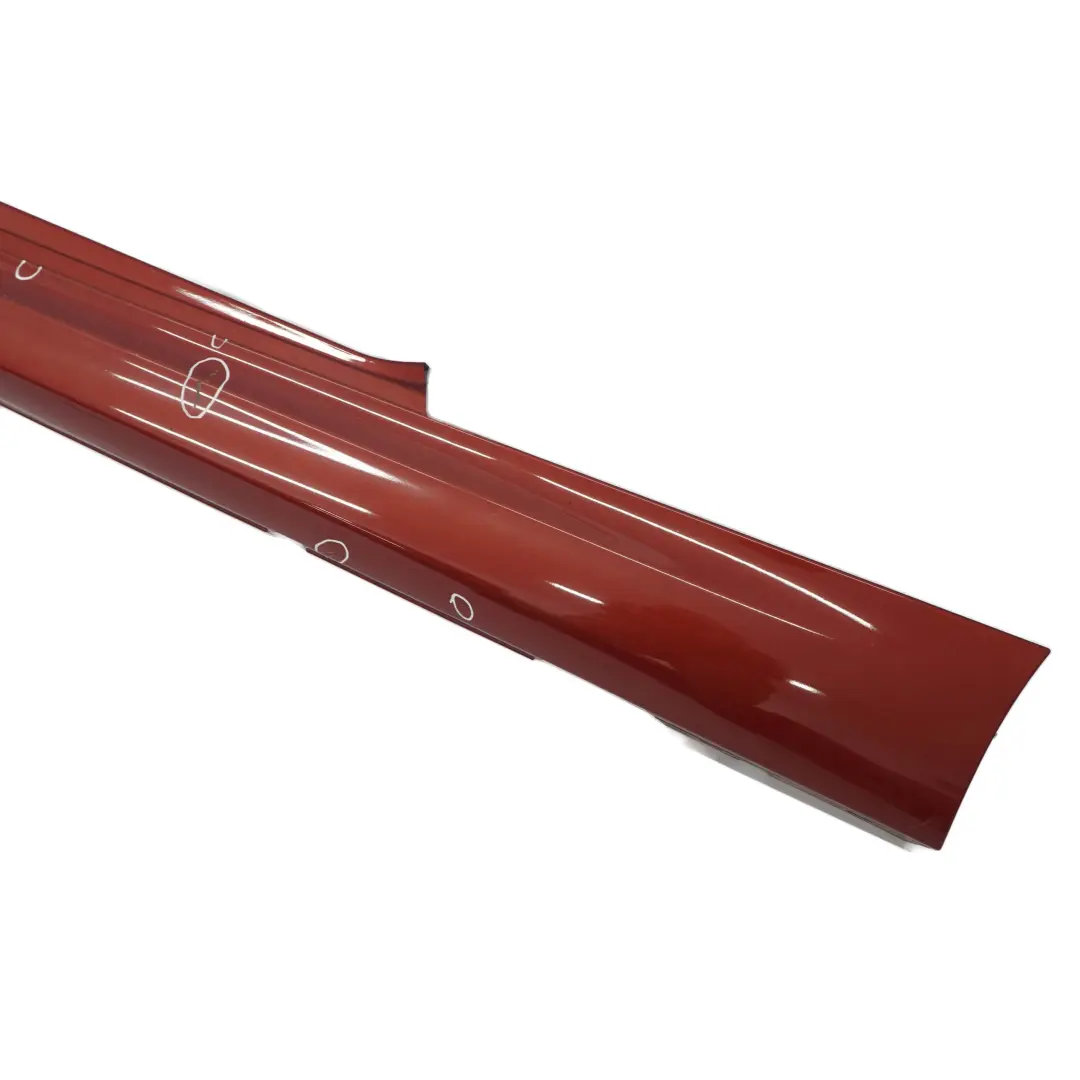 Minigonna M Sport Striscia rivestimento sinistro E82 Rosso Sedonarot A79 per BMW E81 con numero di parte 0034731 BMW E81 Minigonna M Sport Striscia rivestimento sinistro E82 Rosso Sedonarot A79 - SKU 0034731-SED1 - Numero di parte 0034731