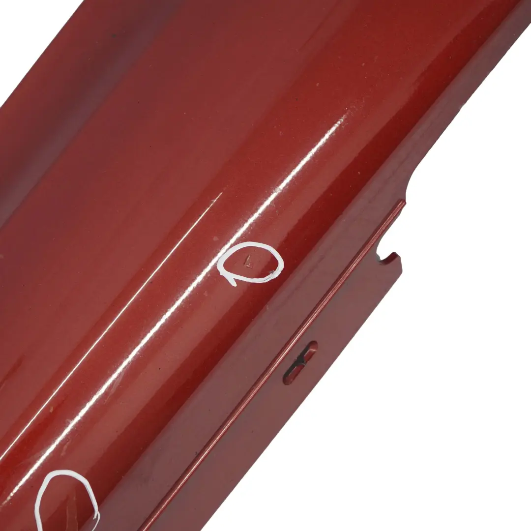 Minigonna M Sport Striscia rivestimento sinistro E82 Rosso Sedonarot A79 per BMW E81 con numero di parte 0034731 BMW E81 Minigonna M Sport Striscia rivestimento sinistro E82 Rosso Sedonarot A79 - SKU 0034731-SED1 - Numero di parte 0034731