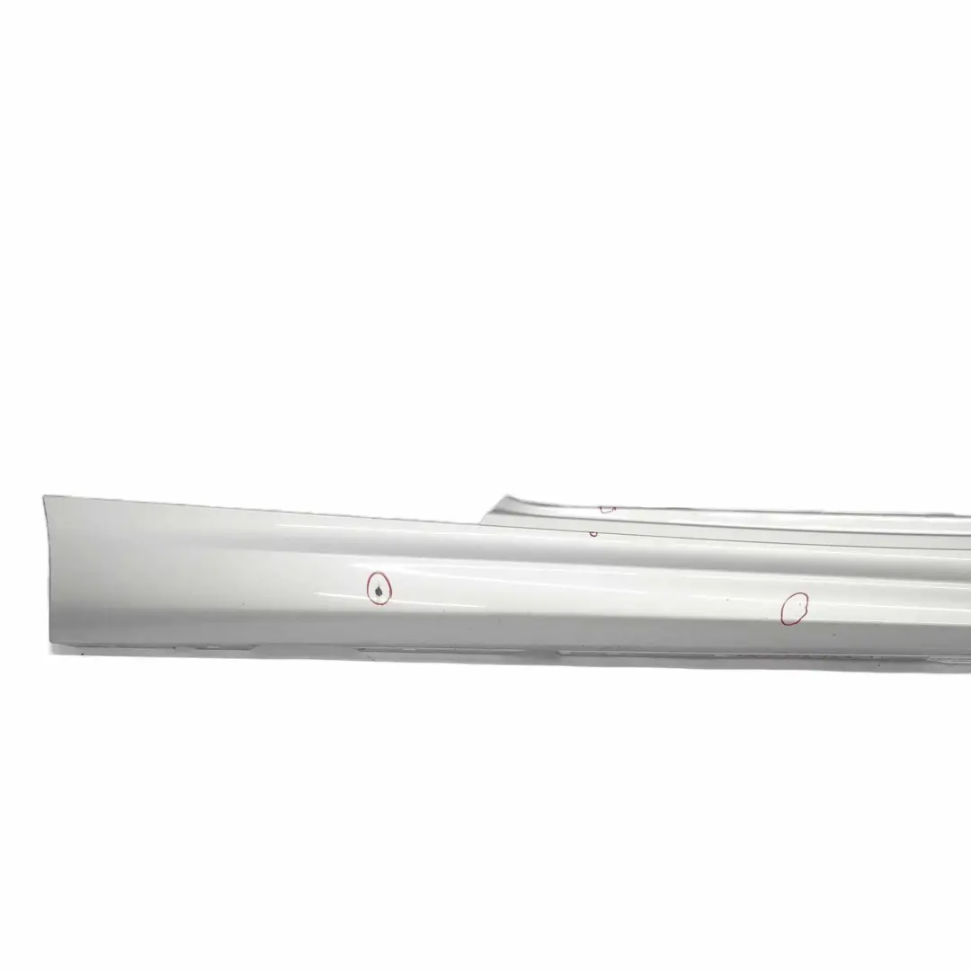 Listwa Lewa Próg M-Pakiet Titansilber do BMW E81 E82 o numerze 0034731 BMW E81 E82 Listwa Lewa Próg M-Pakiet Titansilber - SKU 0034731-TS3 - Numer Części 0034731