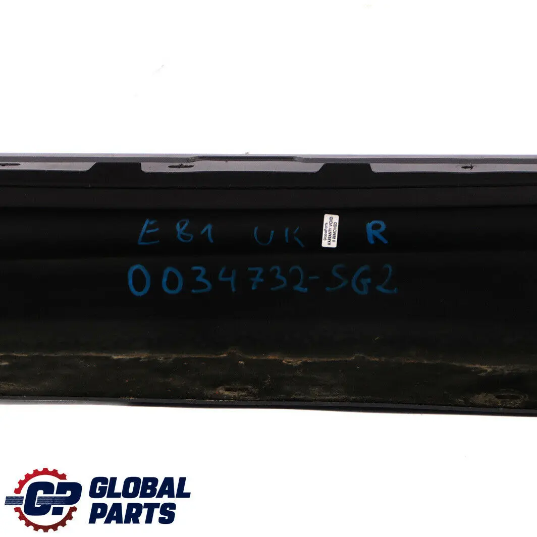 Listello Portiera Gonna Destra Frizzante Grafite - A22 per BMW E81 E82 M Sport con numero di parte 34732 BMW E81 E82 M Sport Listello Portiera Gonna Destra Frizzante Grafite - A22 - SKU 0034732-SG - Numero di parte 34732