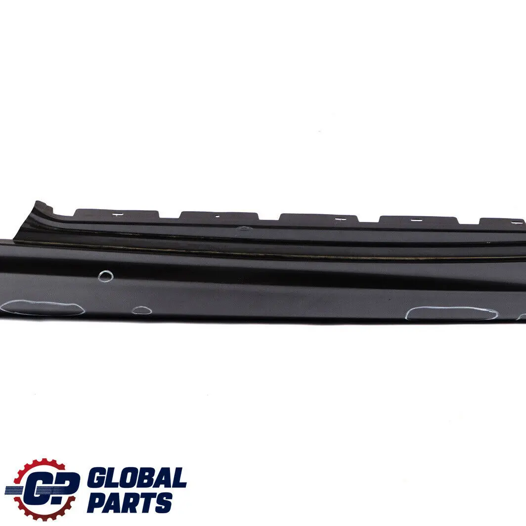 Listello Portiera Gonna Destra Frizzante Grafite - A22 per BMW E81 E82 M Sport con numero di parte 34732 BMW E81 E82 M Sport Listello Portiera Gonna Destra Frizzante Grafite - A22 - SKU 0034732-SG - Numero di parte 34732