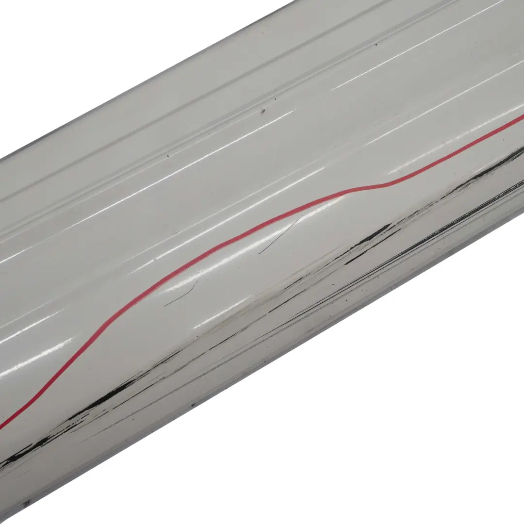 BMW E81 E82 E88 M Sport Bande de seuil droite Blanc Alpinweiss 3 - 300 - SKU 0034732-AW4 - Numéro de pièce 0034732