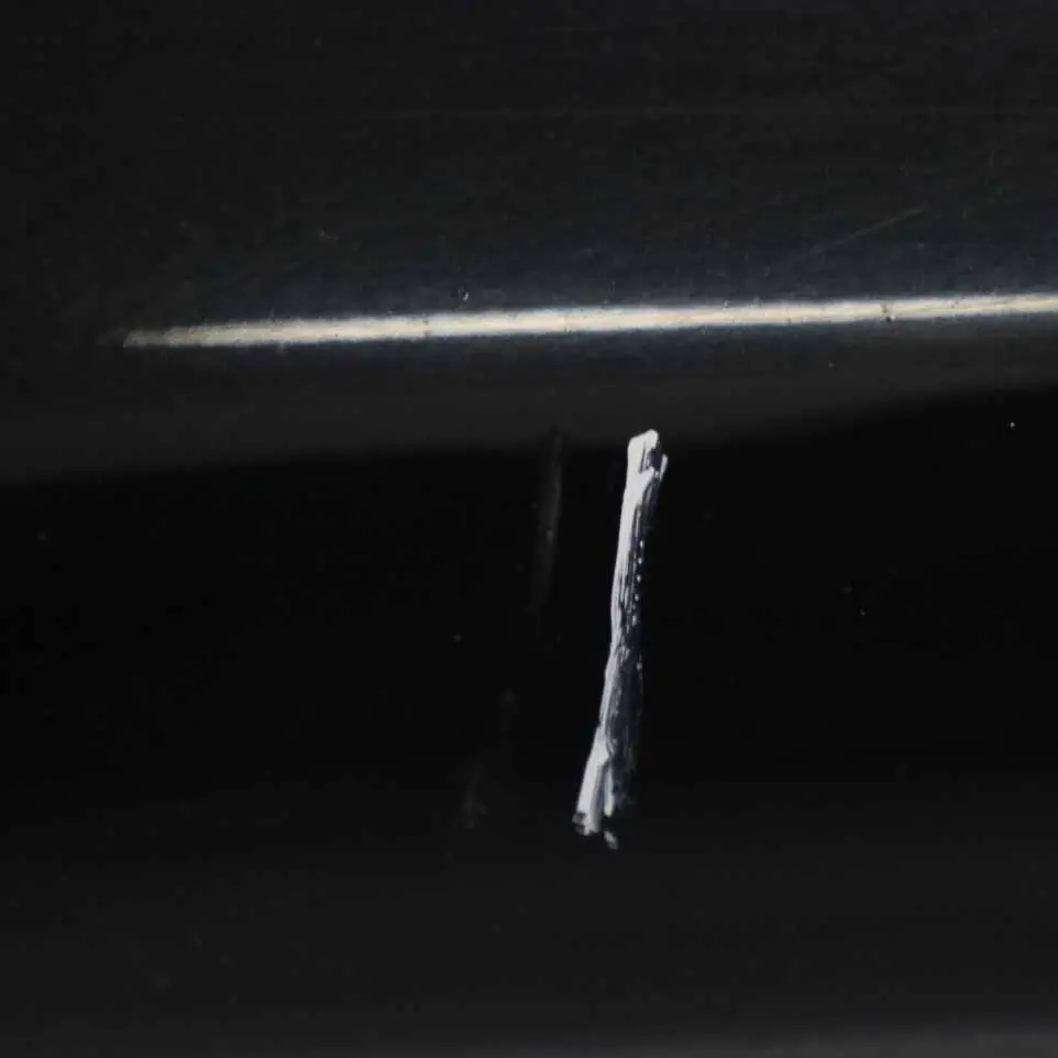 Listwa Prawa Próg M-Pakiet Black Sapphire do BMW E81 o numerze 0034732 BMW E81 Listwa Prawa Próg M-Pakiet Black Sapphire - SKU 0034732-BS4 - Numer Części 0034732