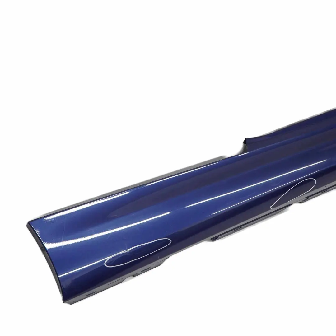 Sill Strip Faldon Derecho Le Mans Blau - 381 para BMW E81 E82 E88 6 M Sport con número de pieza 0034732 BMW E81 E82 E88 6 M Sport Sill Strip Faldon Derecho Le Mans Blau - 381 - SKU 0034732-LMB6 - Número de pieza 0034732